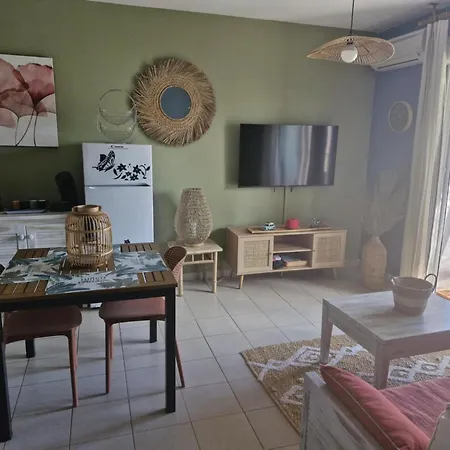 Casa Giul' アパート *